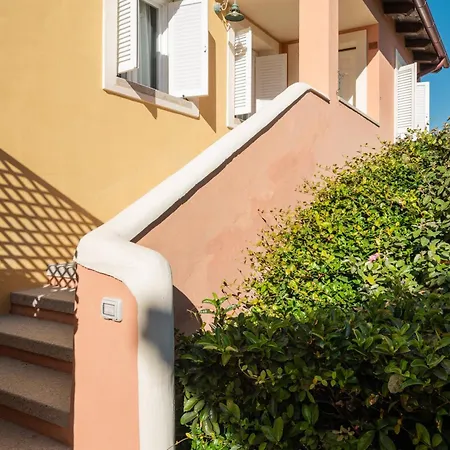 S'Abba Seafront Apartments - Your House In Sardinia Golfo Aranci Exterior photo